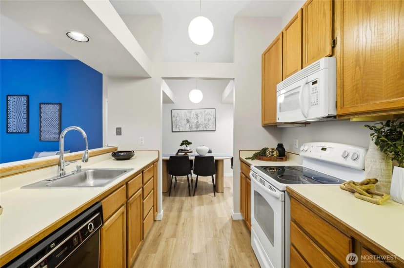 Property photo for 4254 221st Place Se #1088, Issaquah photo 15
