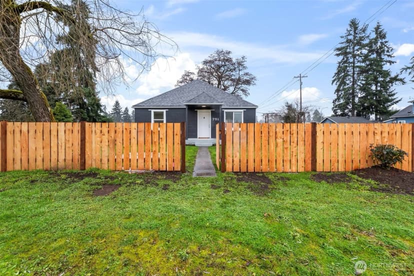 Property photo for 751 110th Street S, Tacoma photo 22