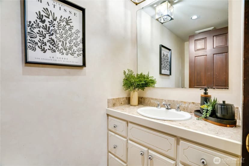 Property photo for 6817 79th Street W, Lakewood photo 32
