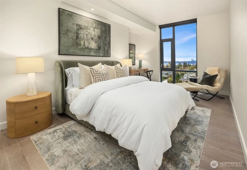 Property photo for 889 Avenue Square Ne #1702, Bellevue photo 6
