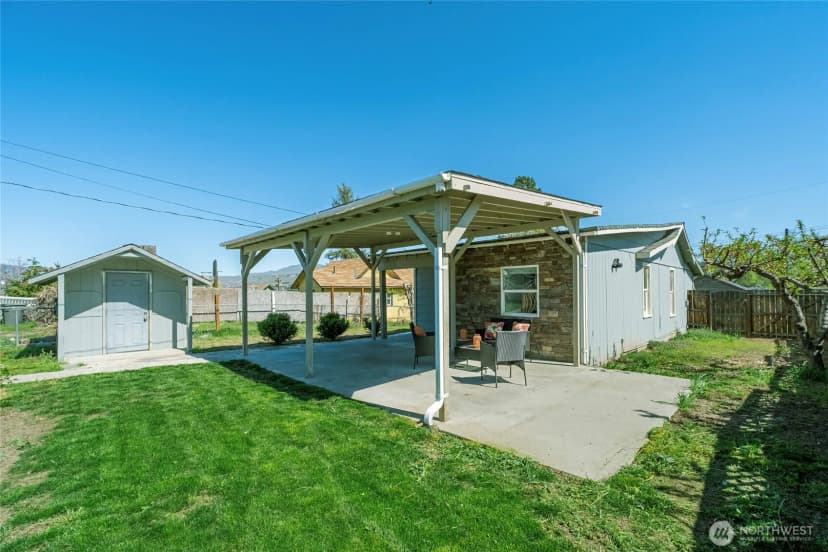 Property photo for 726 Methow Street, Wenatchee photo 7