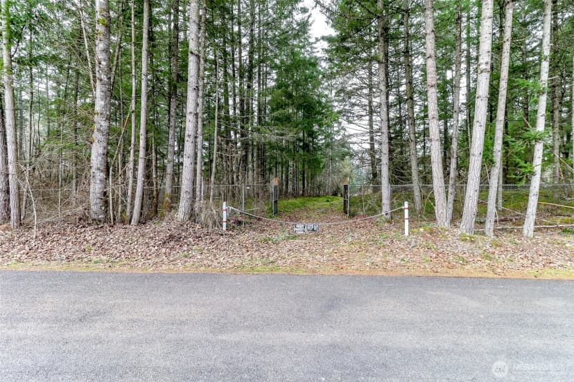 Property photo for 25314 48th Avenue E, Graham