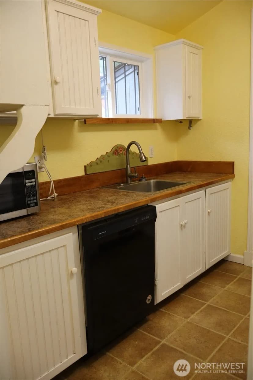 Property photo for 31 E Colvos Pl E, Shelton photo 10