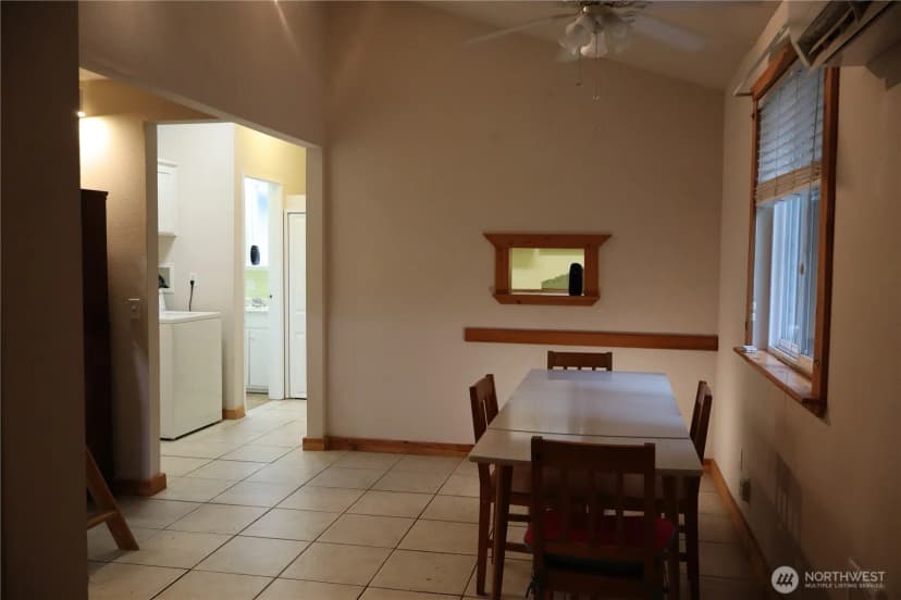 Property photo for 31 E Colvos Pl E, Shelton photo 5