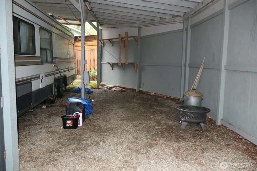 Property photo for 31 E Colvos Pl E, Shelton photo 32