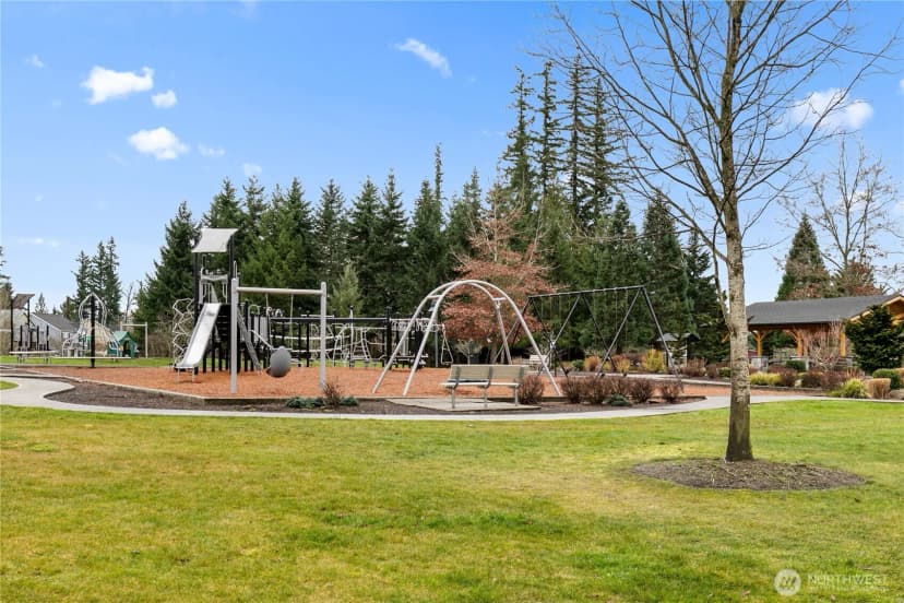 Property photo for 22639 Ne Alder Crest Drive #202, Redmond photo 27