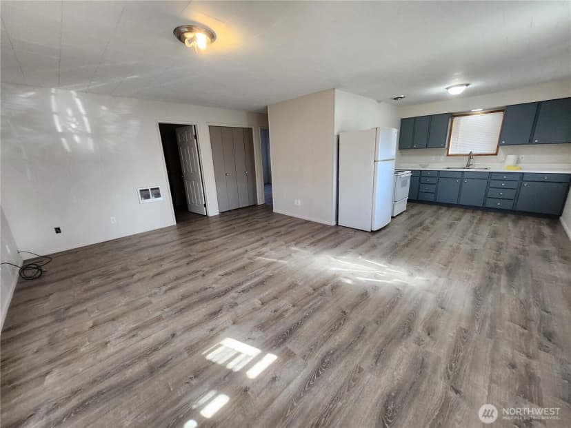 Property photo for 19 1st Street E, Tonasket photo 5