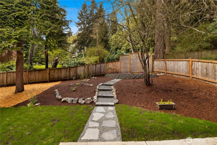 Property photo for 9420 Ne 129th Place, Kirkland photo 34