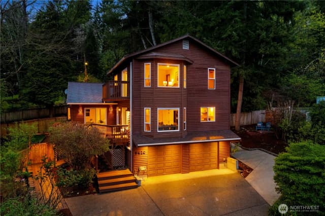 Property photo for 9420 Ne 129th Place, Kirkland