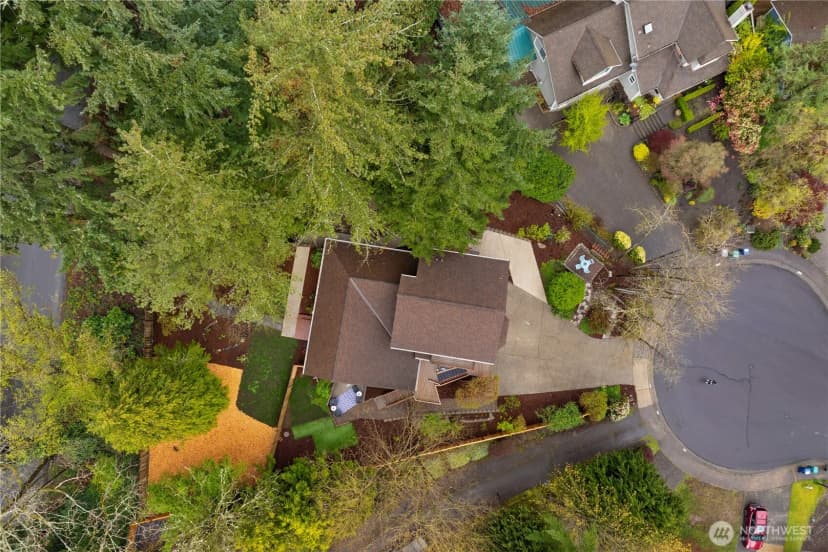 Property photo for 9420 Ne 129th Place, Kirkland photo 3