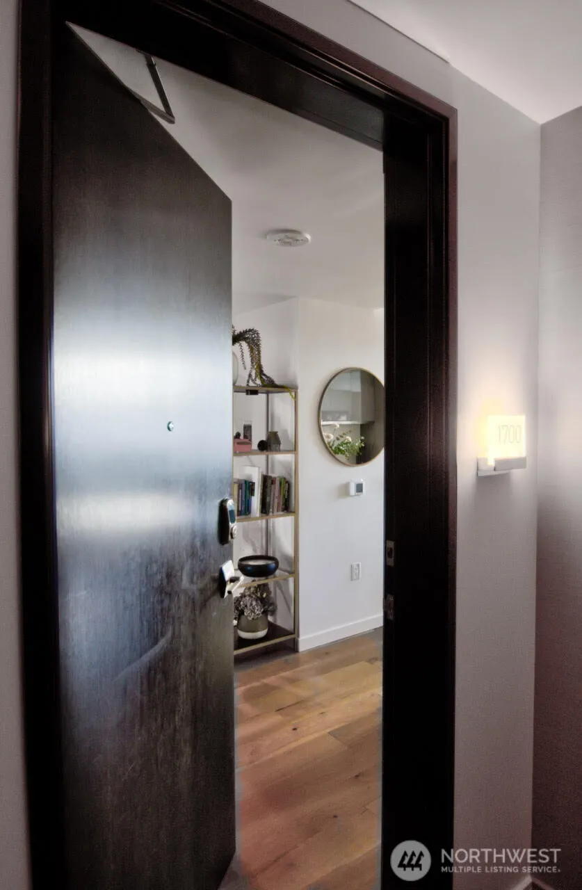 Property photo for 1808 Minor Avenue #1700, Seattle photo 24