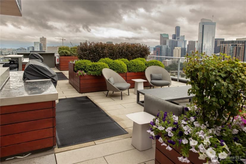 Property photo for 1808 Minor Avenue #1700, Seattle photo 21