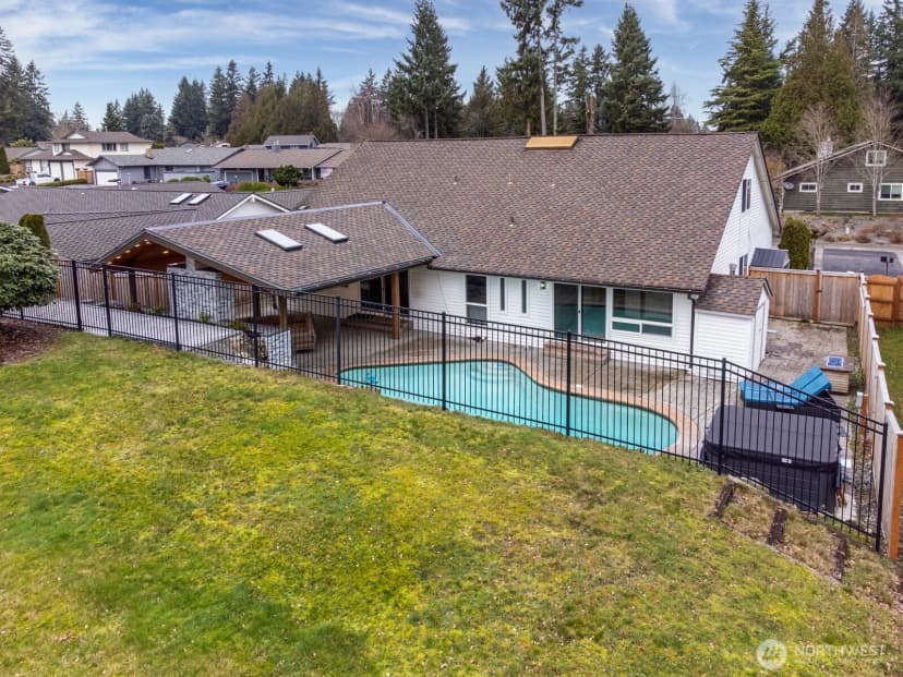 Property photo for 14801 Se Fairwood Boulevard, Renton photo 31