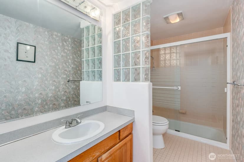 Property photo for 14801 Se Fairwood Boulevard, Renton photo 19