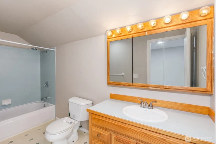 Property photo for 14801 Se Fairwood Boulevard, Renton photo 24