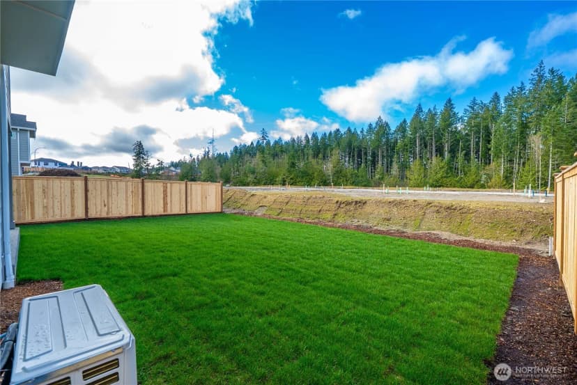 Property photo for 3981 Mccormick Village Drive, Bremerton photo 28