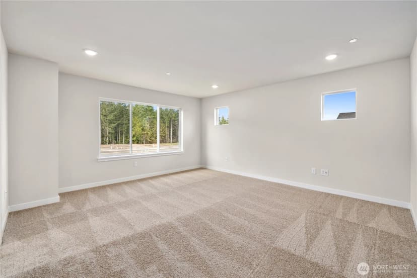 Property photo for 3981 Mccormick Village Drive, Bremerton photo 23