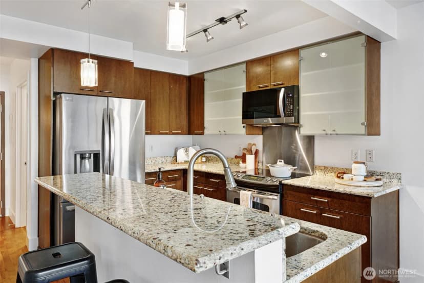 Property photo for 159 Denny Way #406, Seattle photo 13