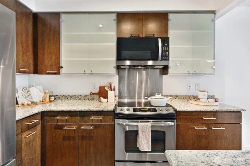 Property photo for 159 Denny Way #406, Seattle photo 16