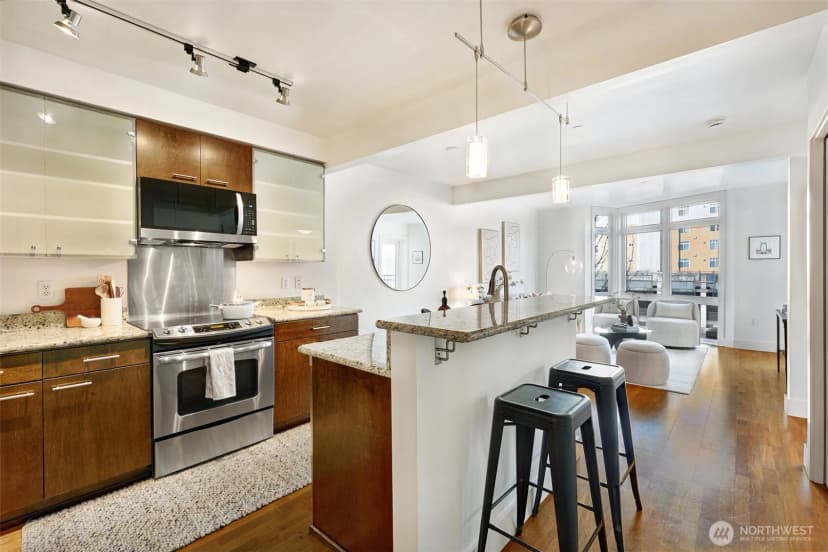 Property photo for 159 Denny Way #406, Seattle photo 5