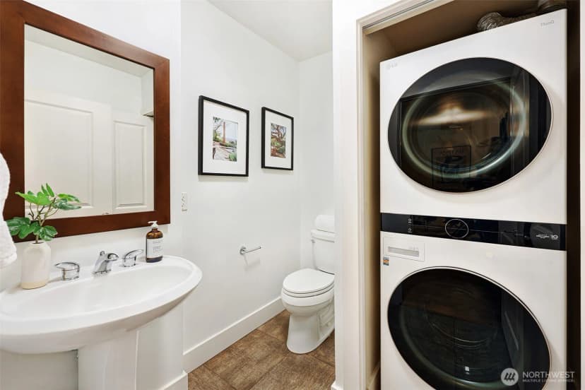 Property photo for 159 Denny Way #406, Seattle photo 12