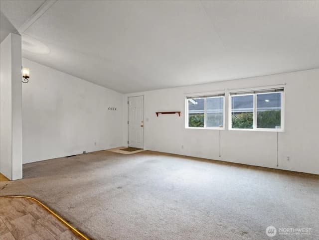 Property photo for 53 Heritage Boulevard, Longview photo 4