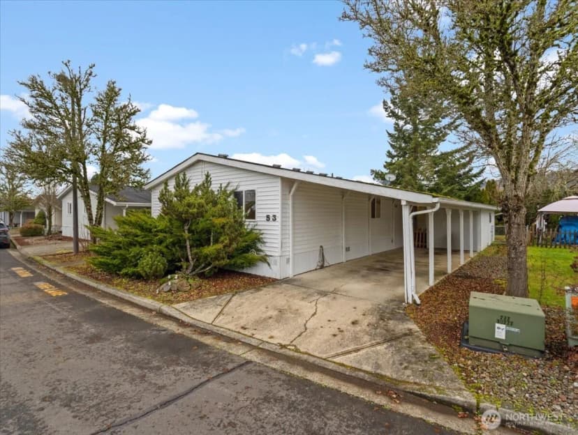 Property photo for 53 Heritage Boulevard, Longview photo 2