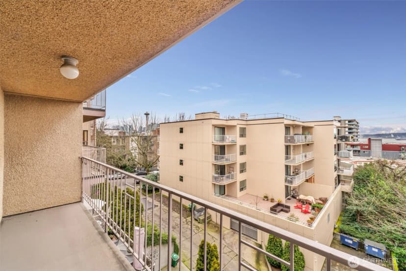 Property photo for 505 W Roy Street #304, Seattle photo 25