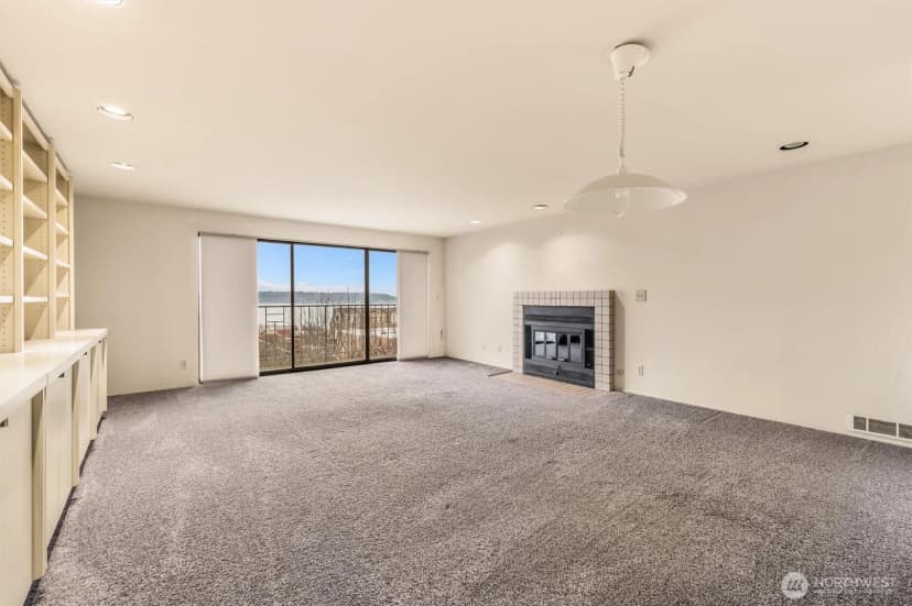 Property photo for 505 W Roy Street #304, Seattle photo 4