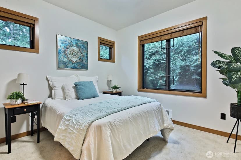Property photo for 313 Edgecliff Drive, Langley photo 17