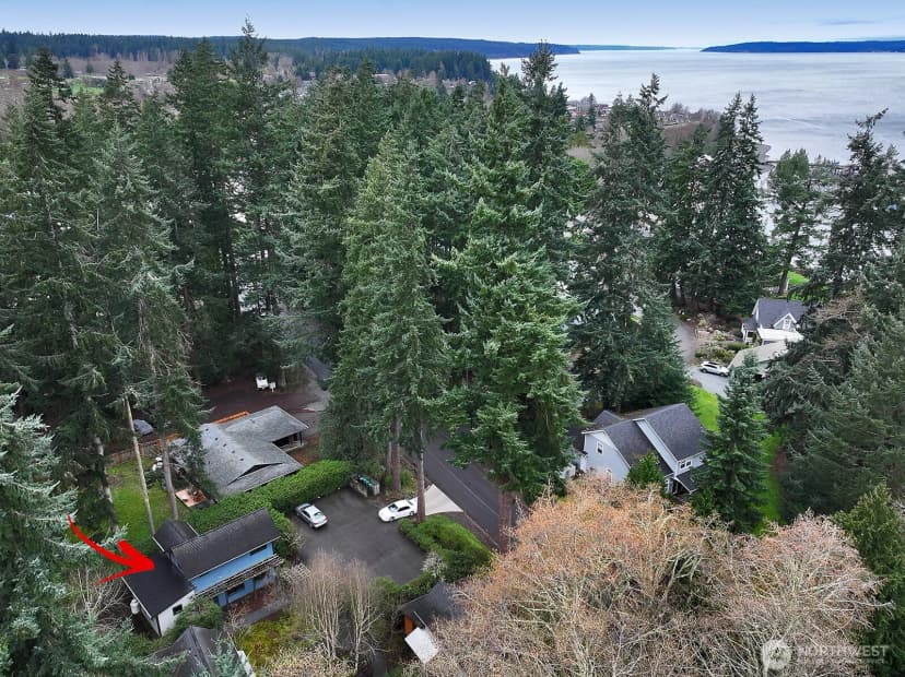 Property photo for 313 Edgecliff Drive, Langley photo 31
