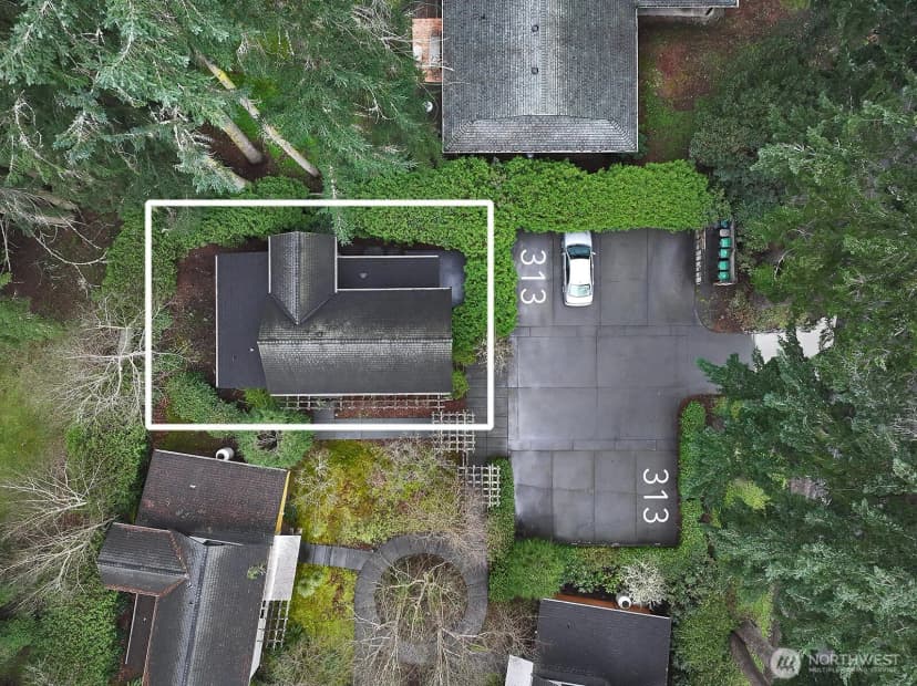 Property photo for 313 Edgecliff Drive, Langley photo 30
