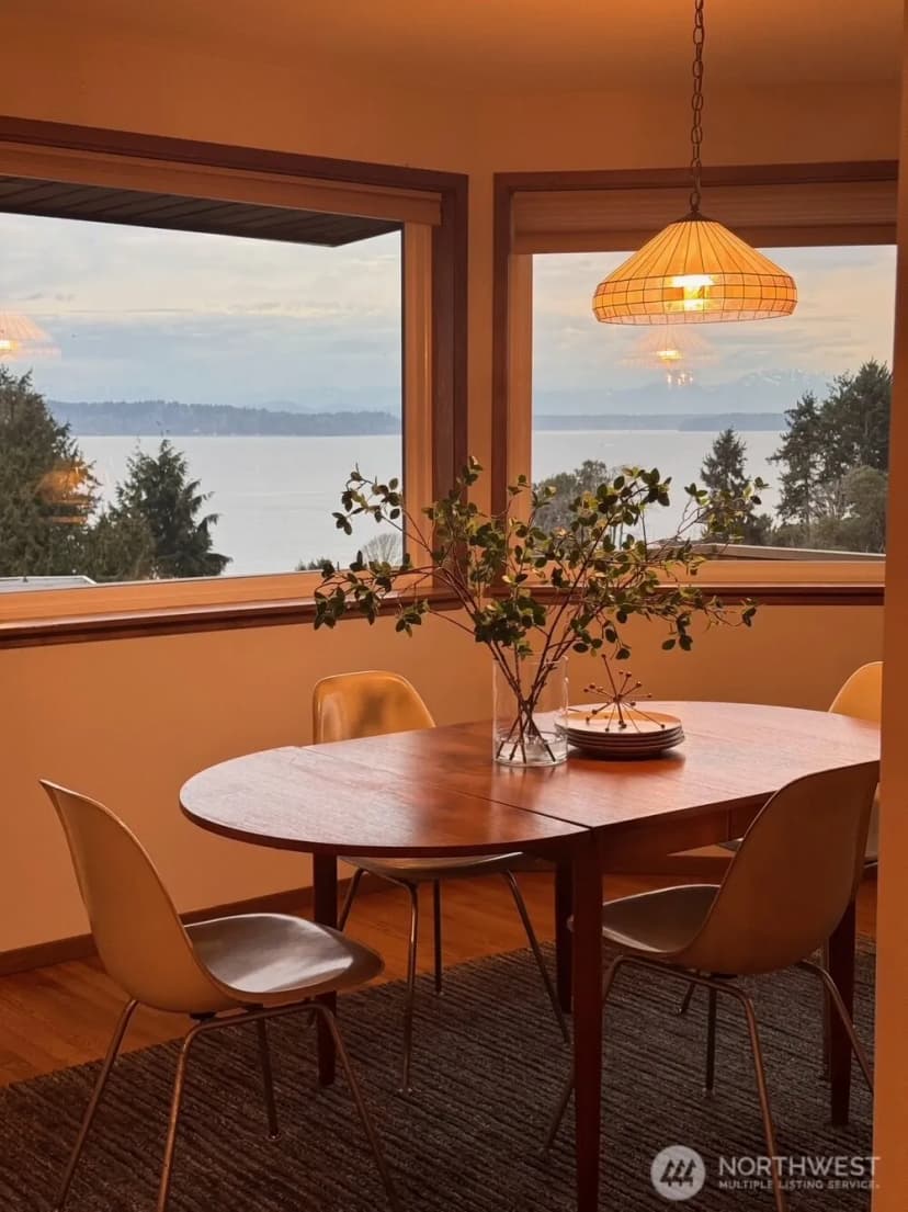 Property photo for 12638 Shorewood Drive Sw, Burien photo 27