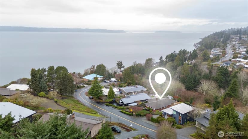 Property photo for 12638 Shorewood Drive Sw, Burien photo 14