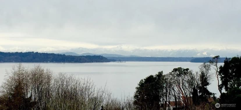 Property photo for 12638 Shorewood Drive Sw, Burien photo 11
