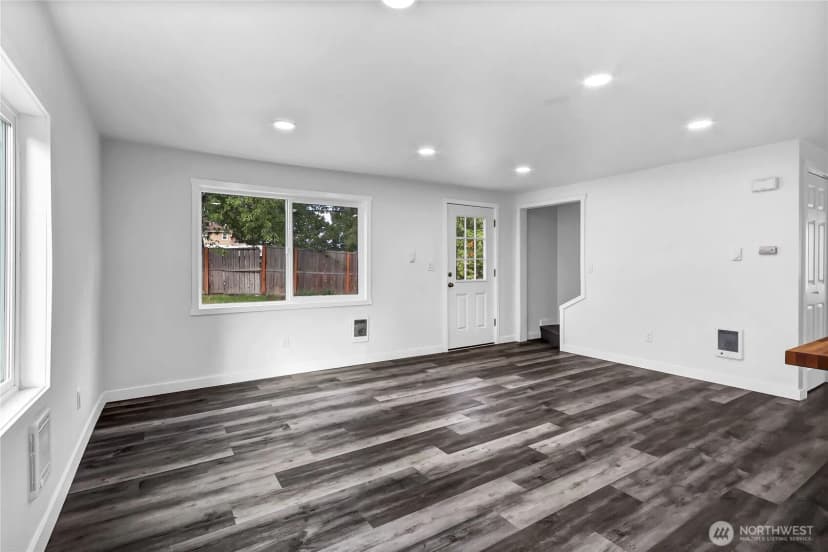 Property photo for 12034 68th Avenue S, Seattle photo 9