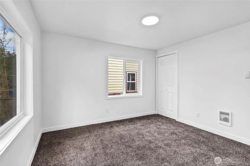 Property photo for 12034 68th Avenue S, Seattle photo 11