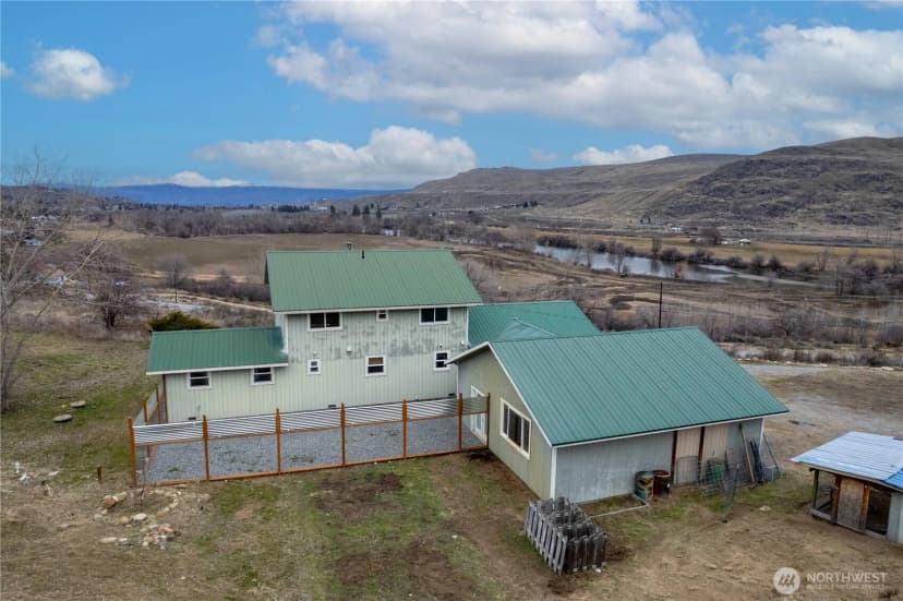 Property photo for 30 Saddle View Drive, Okanogan photo 3