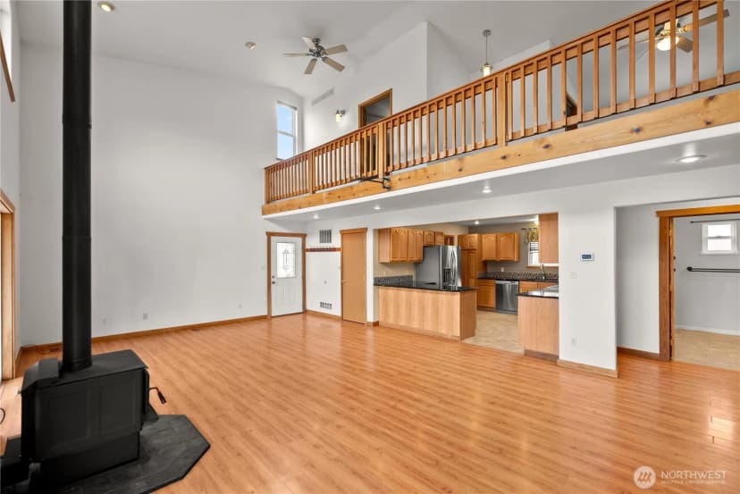 Property photo for 30 Saddle View Drive, Okanogan photo 13
