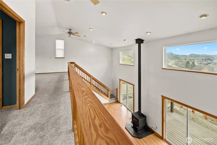 Property photo for 30 Saddle View Drive, Okanogan photo 25