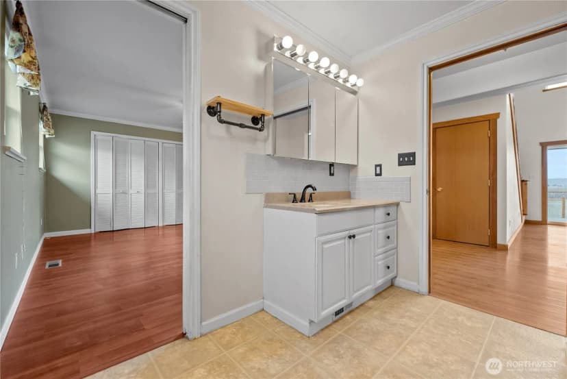 Property photo for 30 Saddle View Drive, Okanogan photo 20