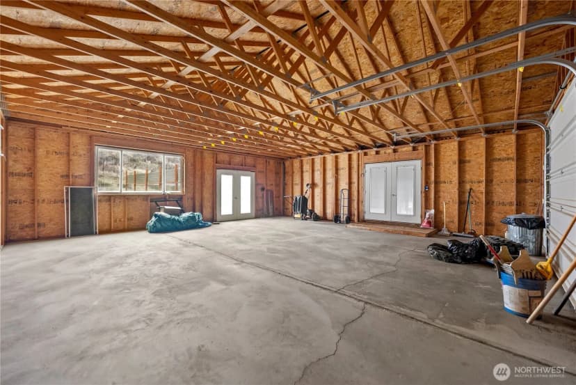 Property photo for 30 Saddle View Drive, Okanogan photo 33