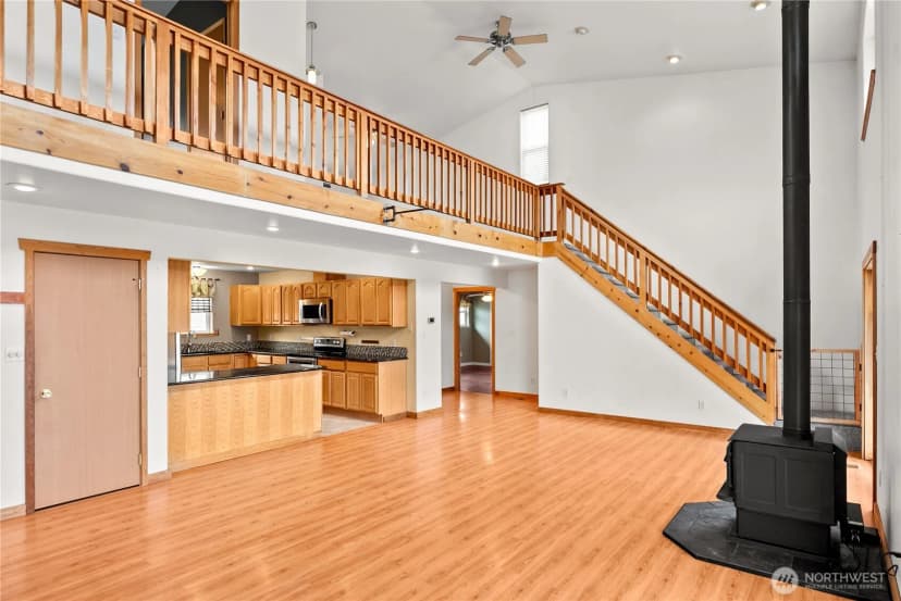 Property photo for 30 Saddle View Drive, Okanogan photo 6