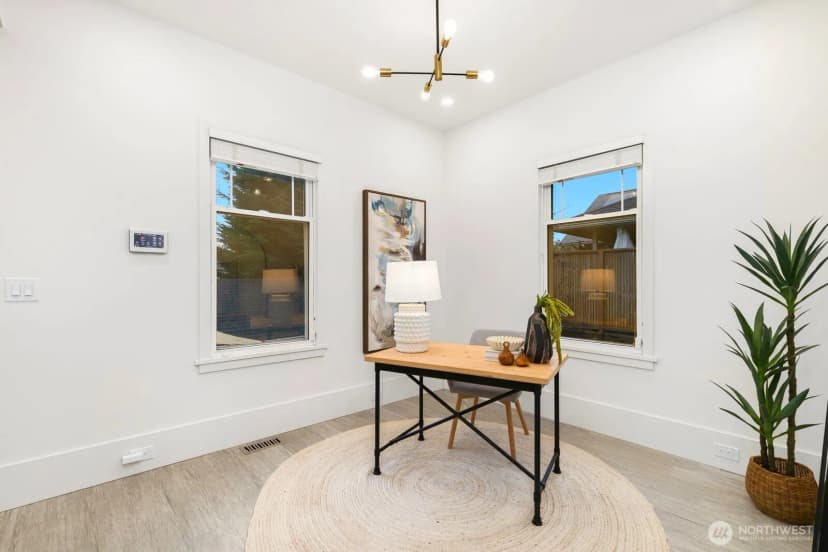 Property photo for 210 W Mcgraw Street, Seattle photo 14