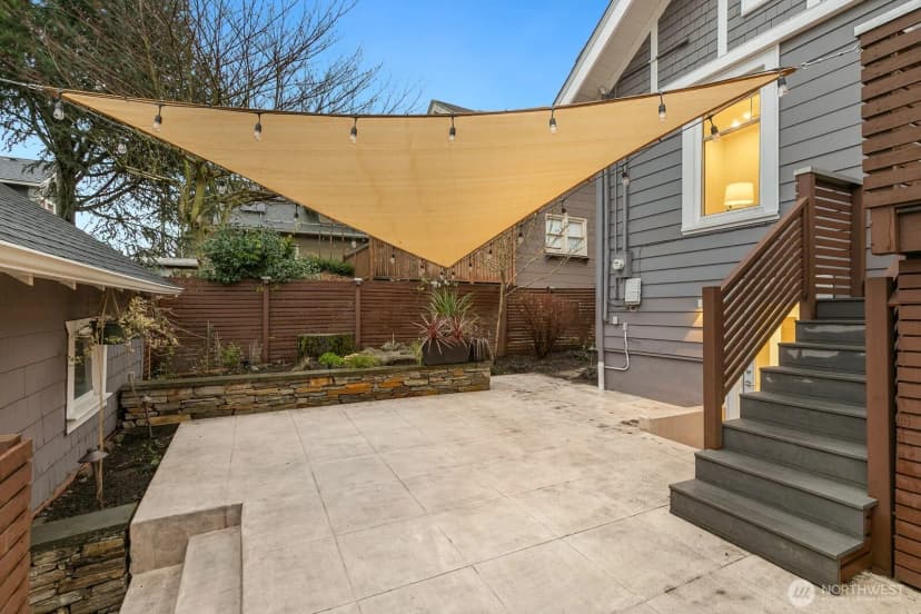 Property photo for 210 W Mcgraw Street, Seattle photo 28