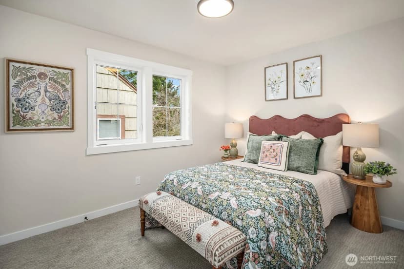 Property photo for 5028 35th Avenue Ne, Seattle photo 17