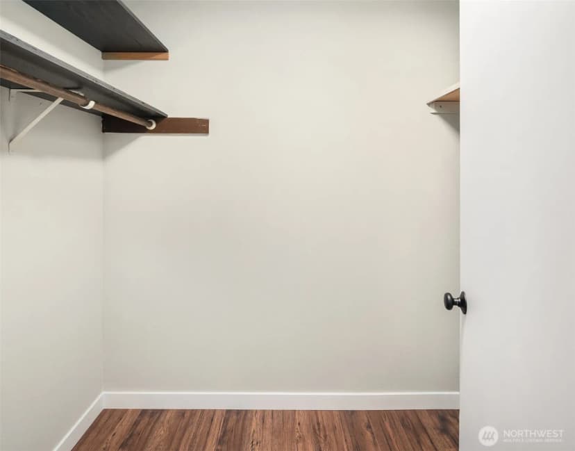 Property photo for 4308 Ne Sunset Boulevard #x7, Renton photo 9