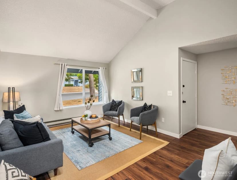 Property photo for 4308 Ne Sunset Boulevard #x7, Renton photo 3