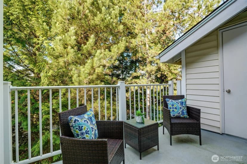 Property photo for 1628 118th Avenue Se #f316, Bellevue photo 12