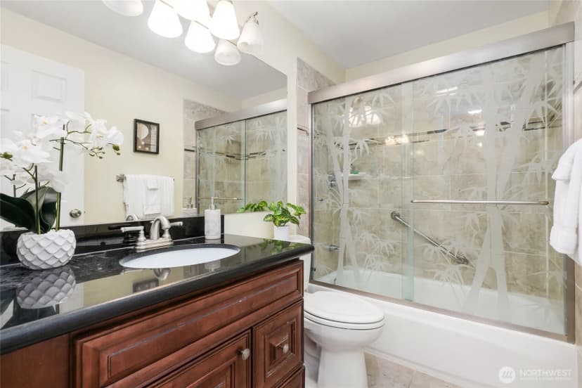 Property photo for 1628 118th Avenue Se #f316, Bellevue photo 10